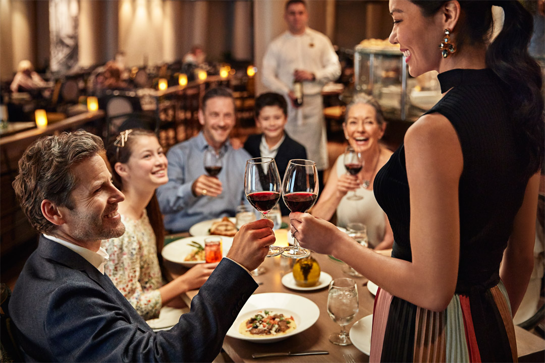  Enjoy dining with friends and family onboard <em>Caribbean Princess</em>.  