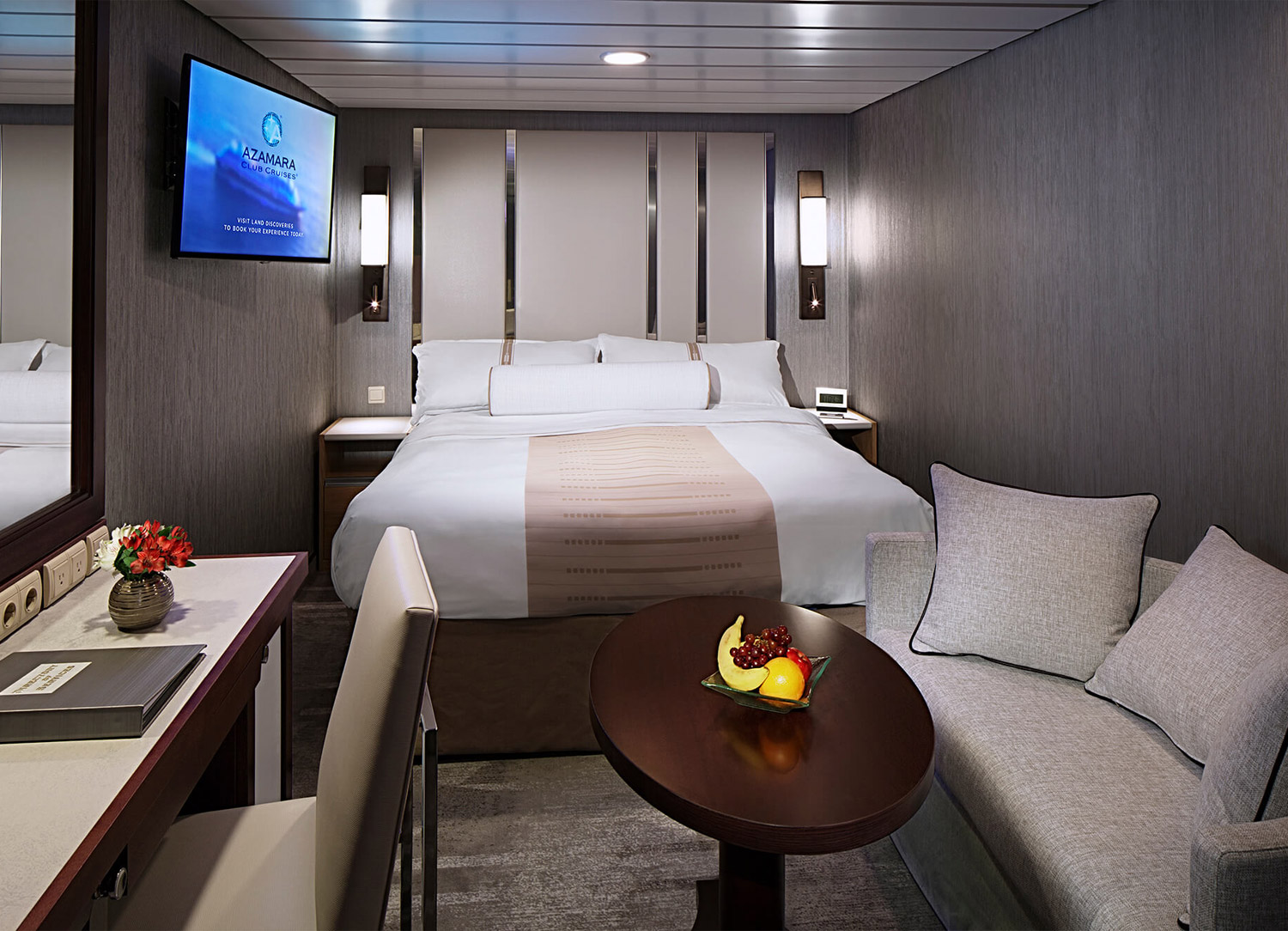Club Interior Stateroom - Bedroom
