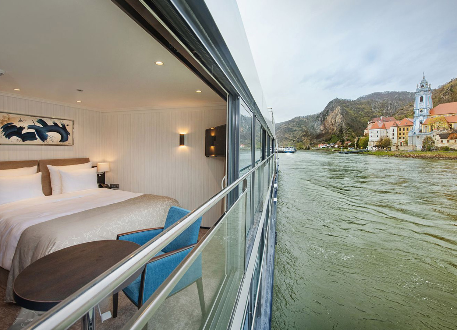 Panorama Suite - Bedroom