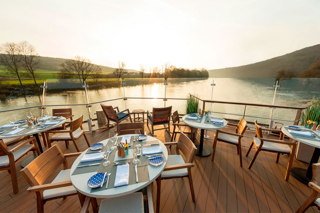  The Aquavit Terrace is a wonderful place to catch the sunset over dinner. 