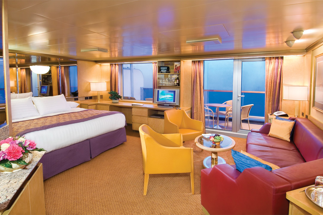  You can expect comfortable and spacious staterooms when sailing aboard <em>ms Noordam</em>. 