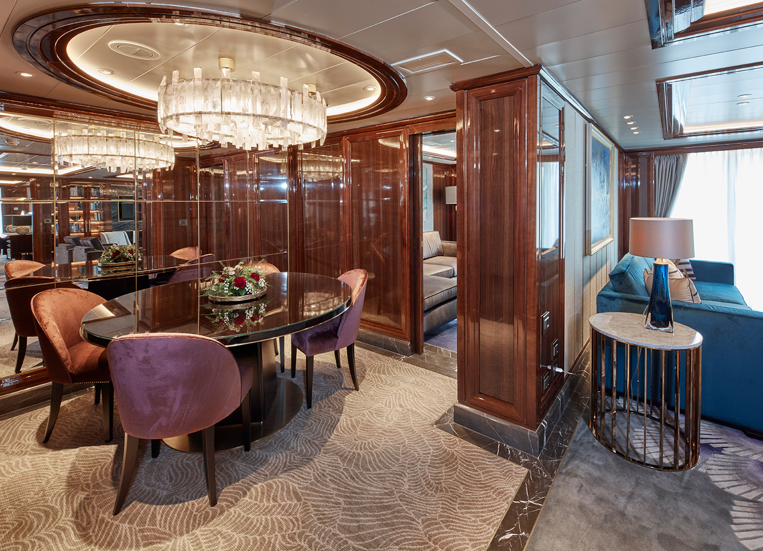 Grand Suite - Dining Area
