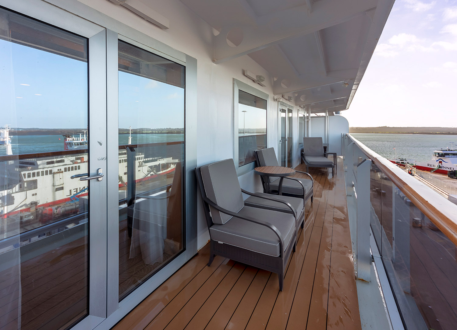 Master Suite - Balcony