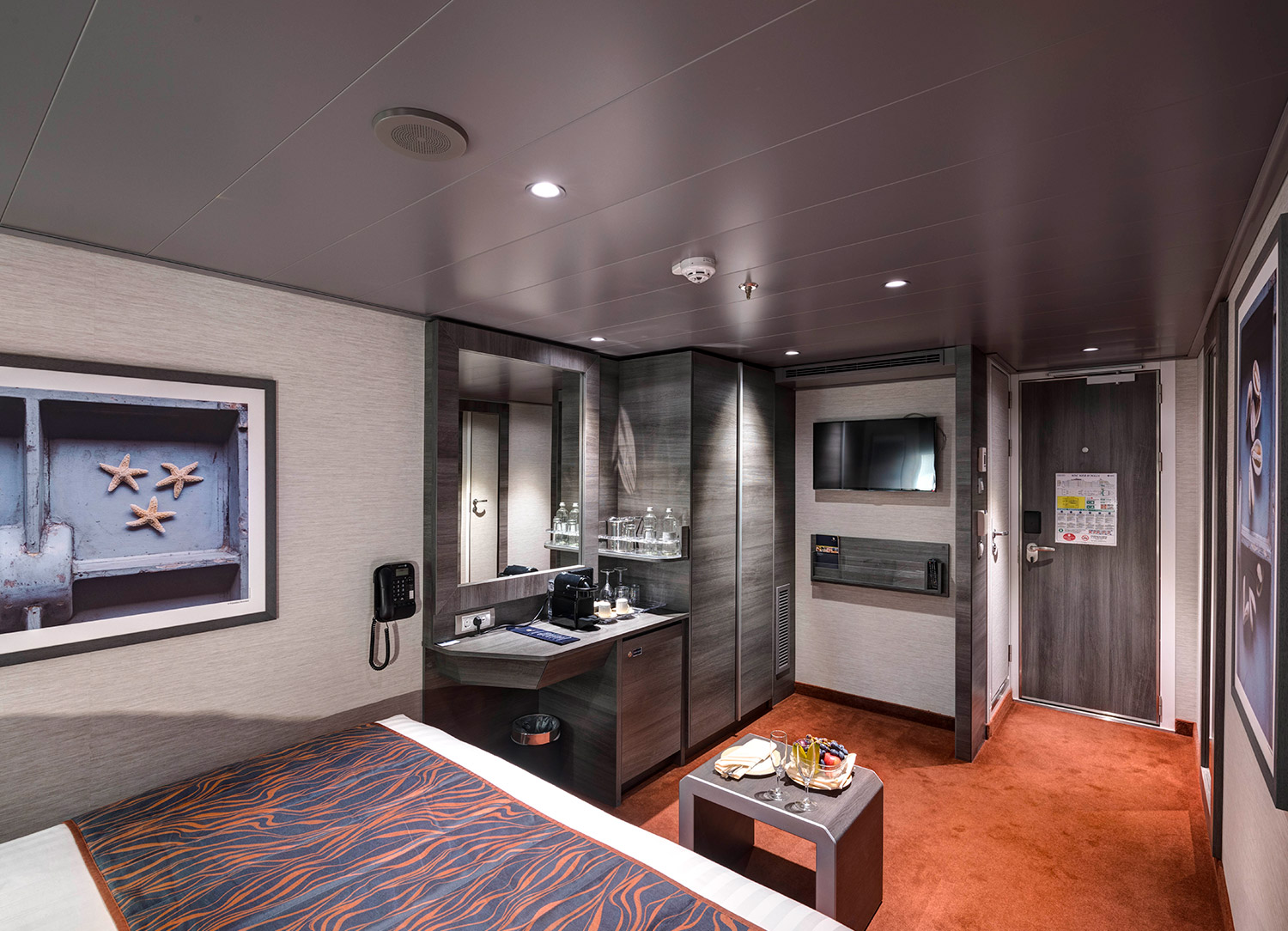 MSC Yacht Club Interior Suite - Bedroom