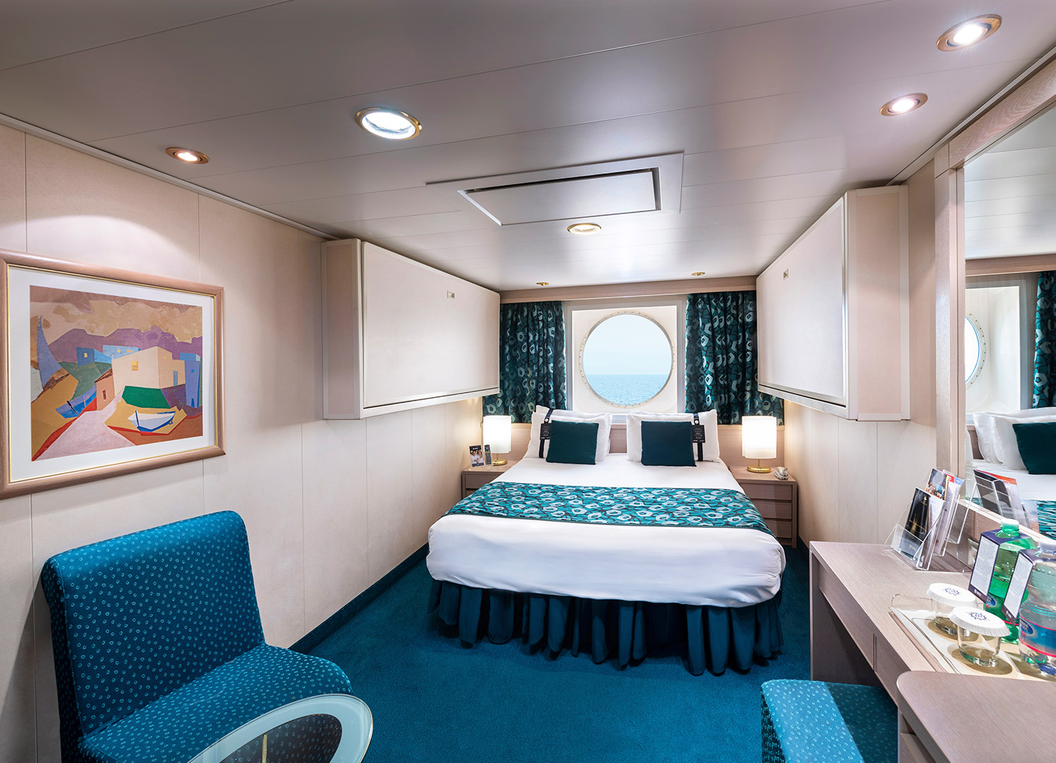 Deluxe Ocean View - Bedroom