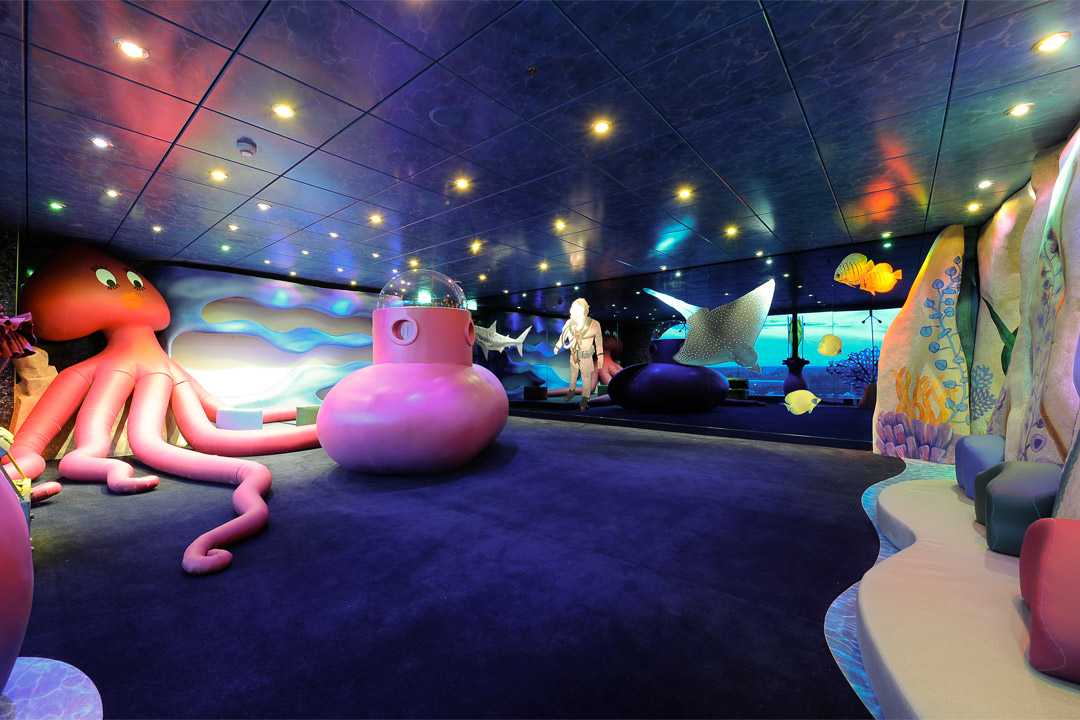  The indoor children’s playroom is decorated to look like an underwater paradise with giant sea animals!  