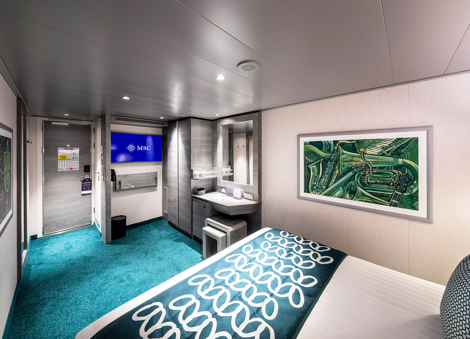Deluxe Interior - Bedroom