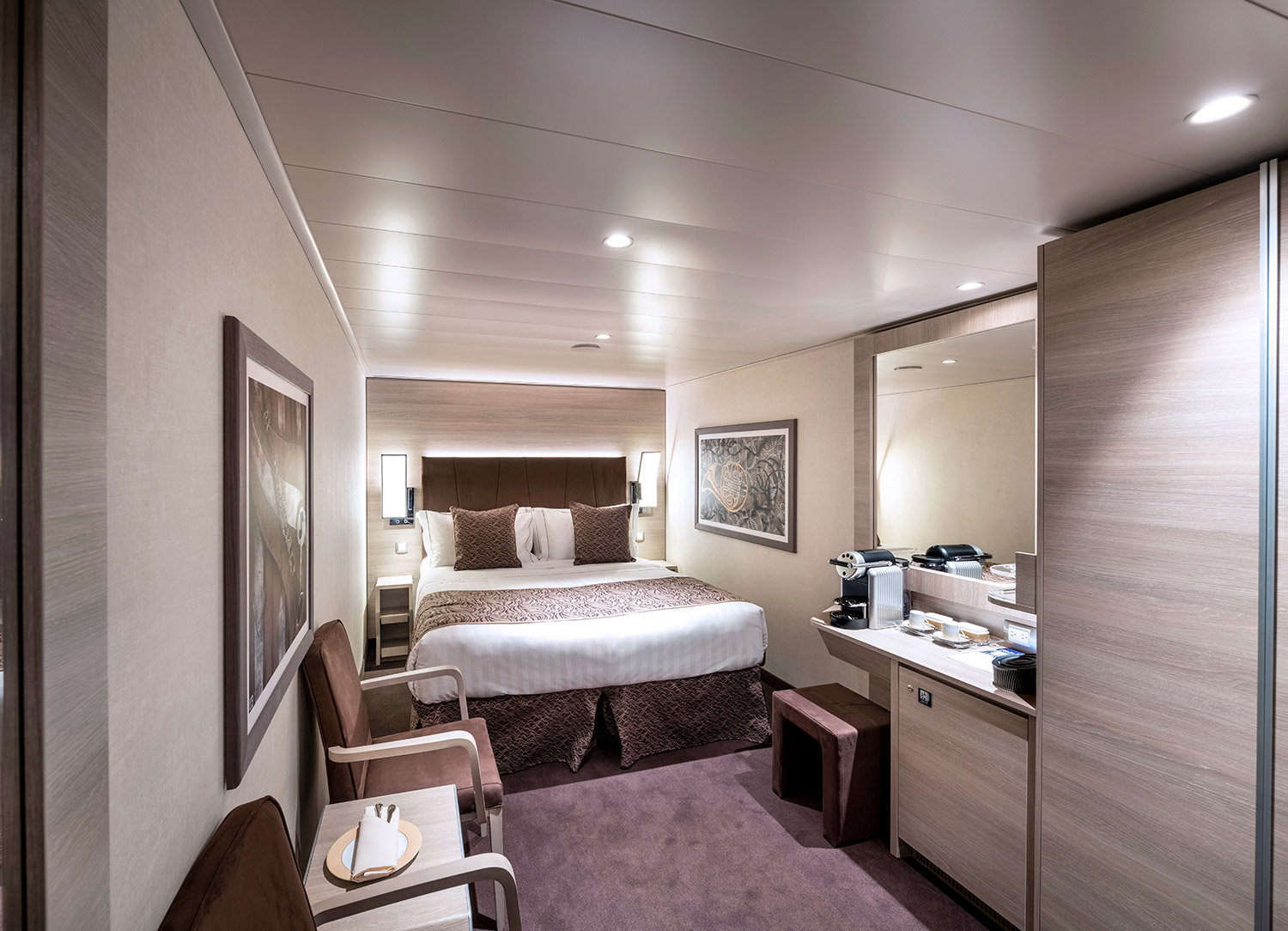 MSC Yacht Club Interior Suite - Bedroom