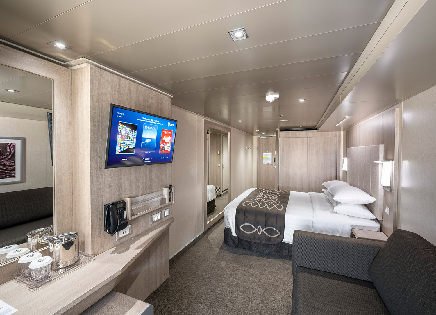 Deluxe Ocean View - Bedroom