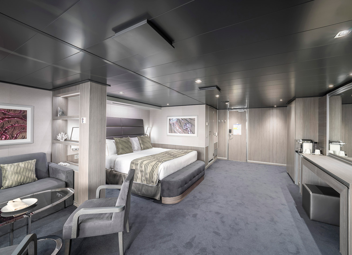 MSC Yacht Club Deluxe Grand Suite - Bedroom
