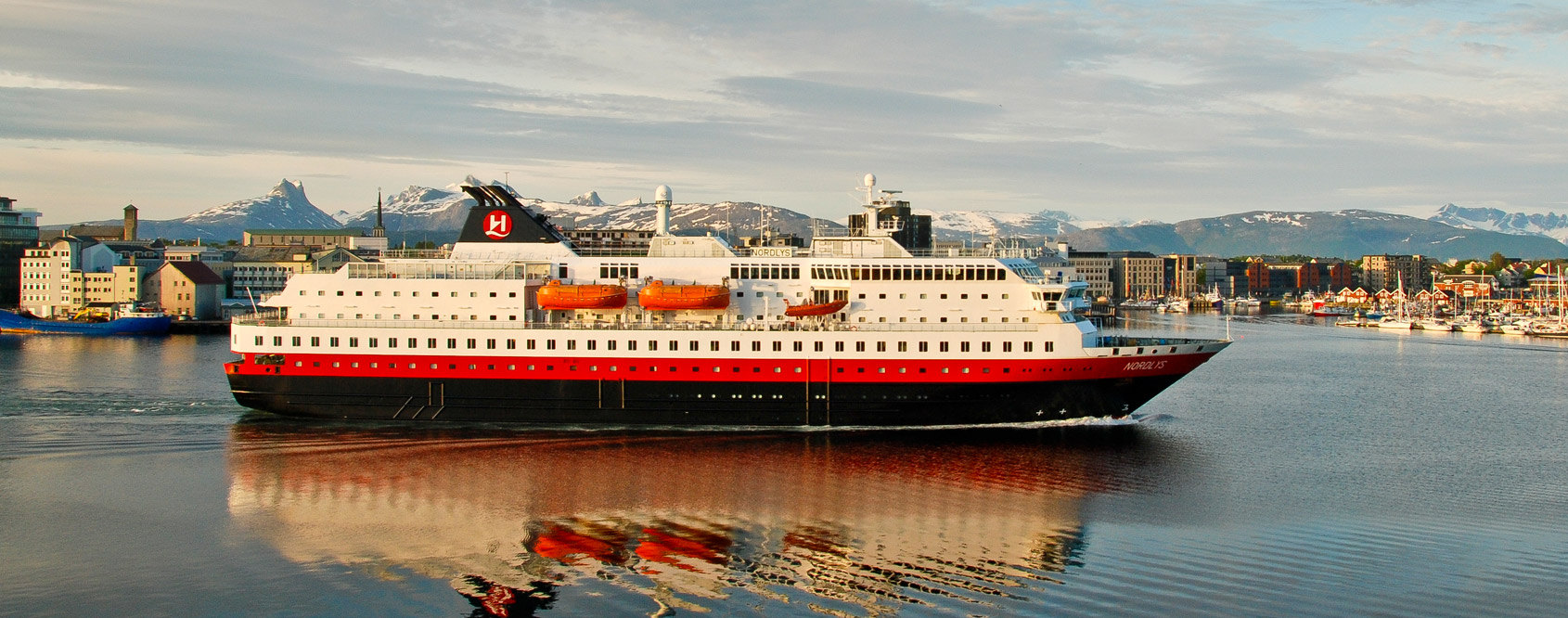 Hurtigruten Norwegian Coastal Express Main Image