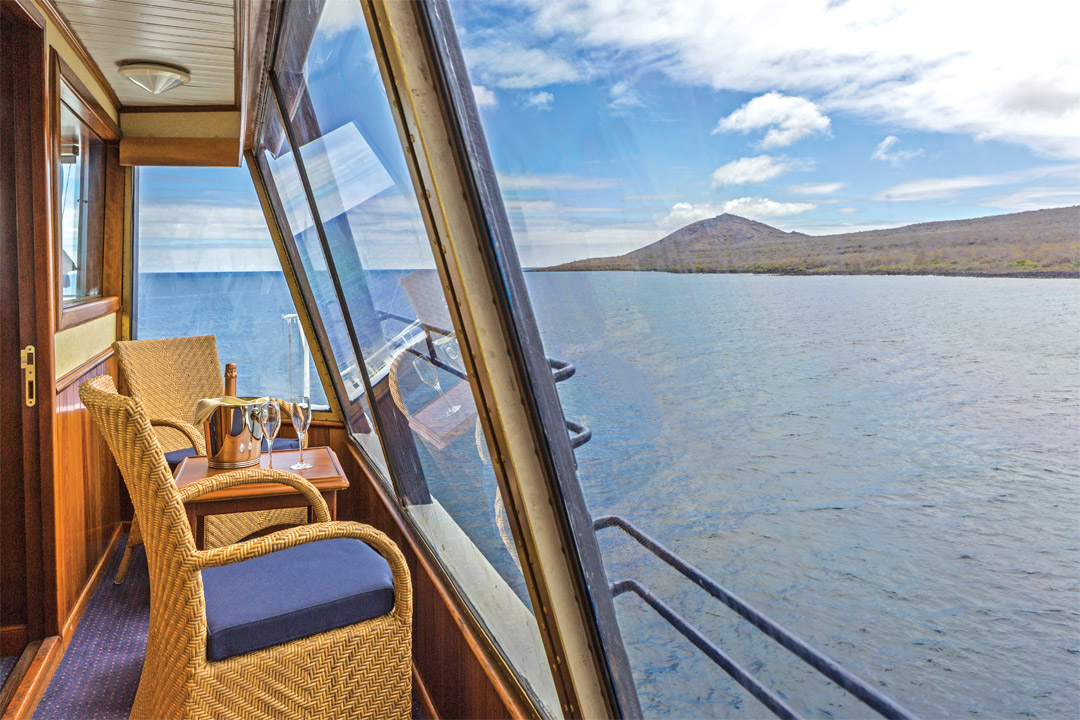  Eight staterooms at the top of the ship feature magnificent glass-enclosed balconies to further enhance your viewing experience! 