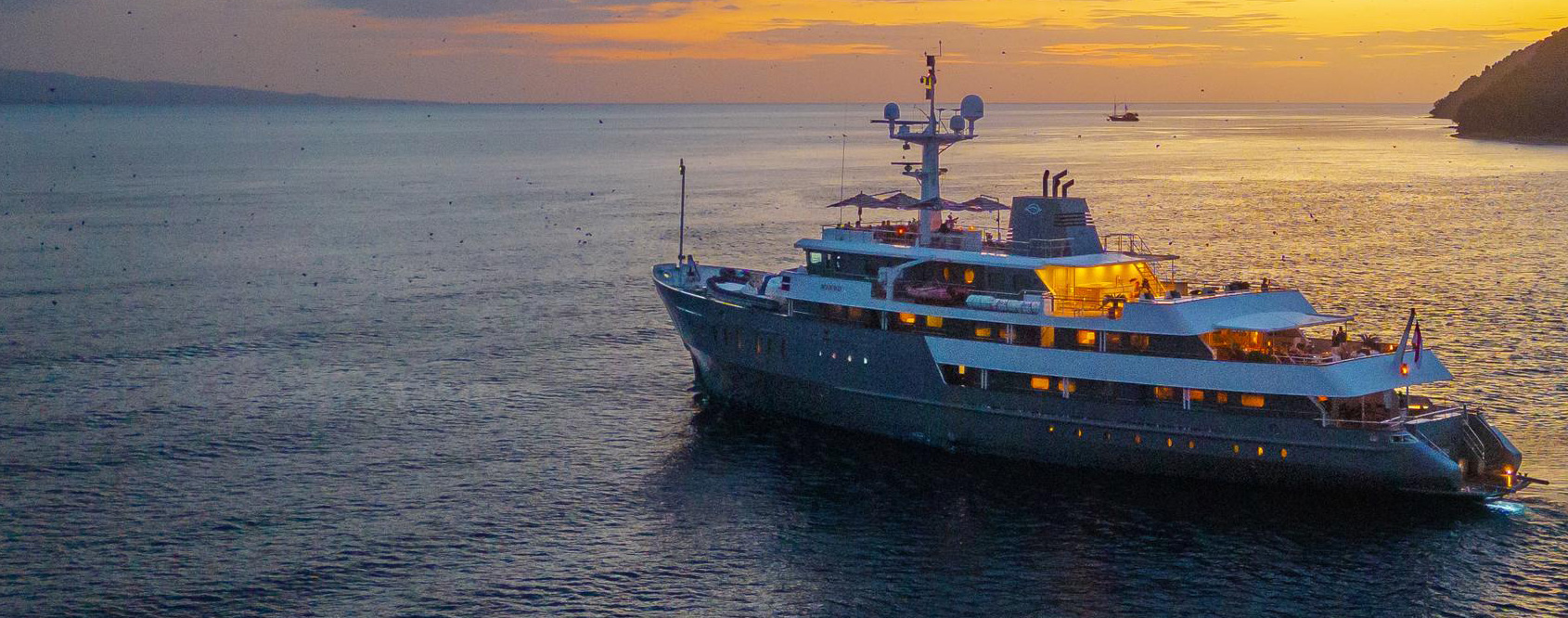 Lindblad Expeditions Main Image