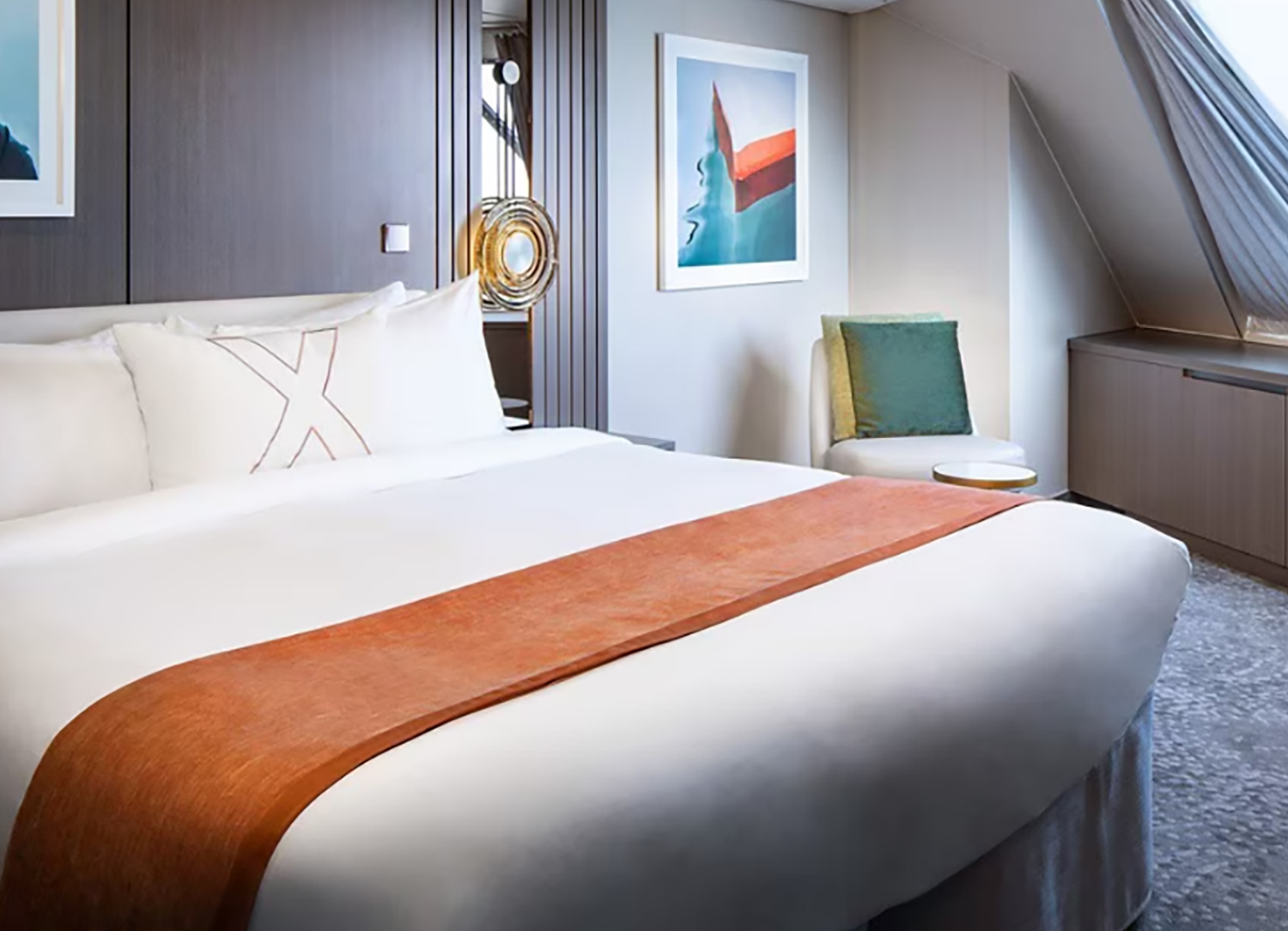 Horizon Suite - Bedroom