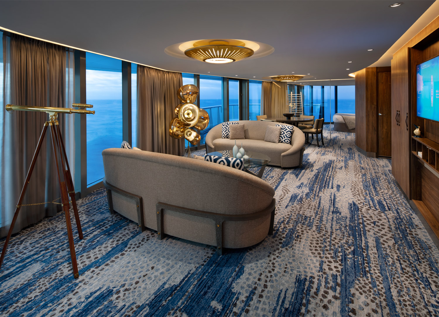 Penthouse Suite - Living Room