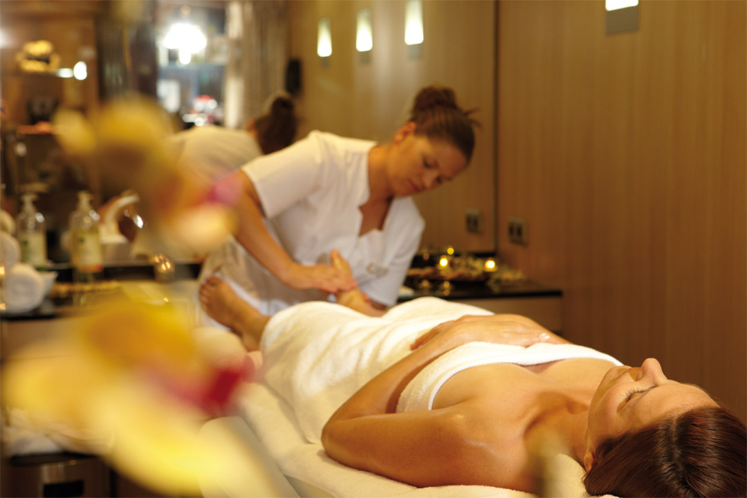  When you sail onboard <em>MS Lord Byron</em> you can pamper yourself with a soothing spa treatment onboard!  
