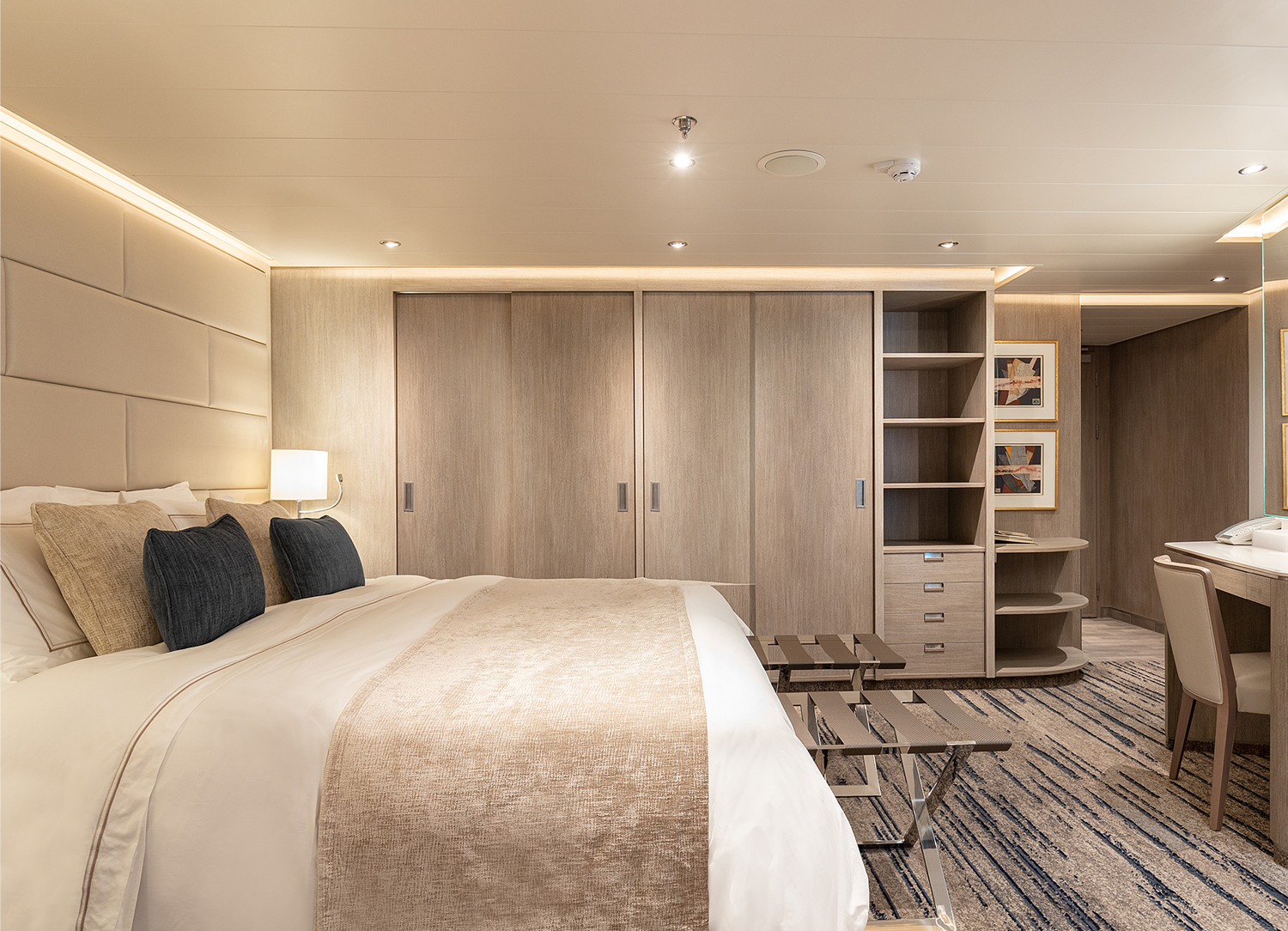Medallion Suite aboard <em>Silver Origin</em>