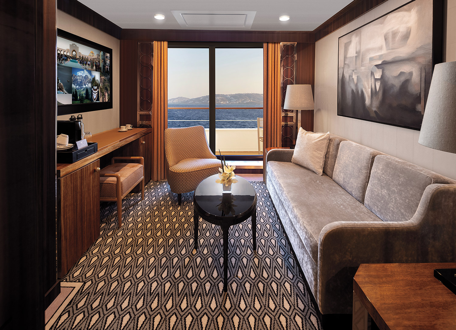Navigator Suite - Living Room