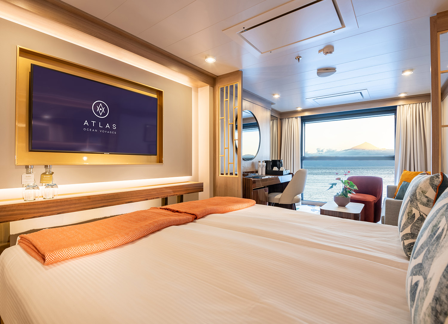 Horizon Stateroom - Bedroom