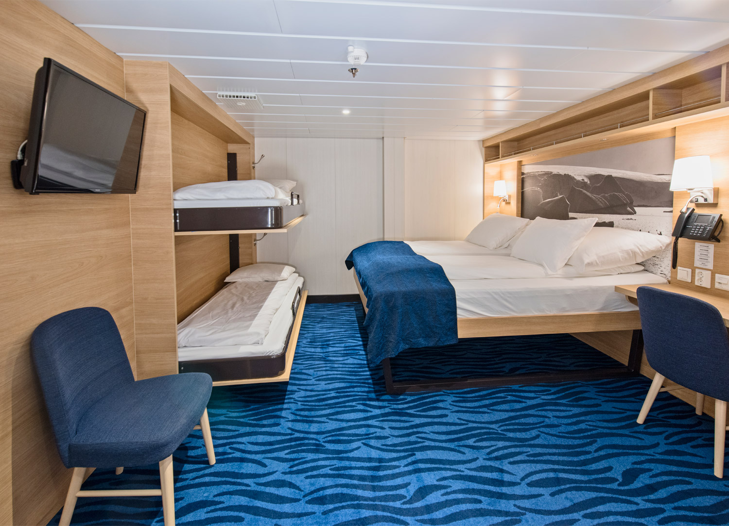 Superior Inside Stateroom for Up To 4 Travelers stateroom on MS Spitsbergen