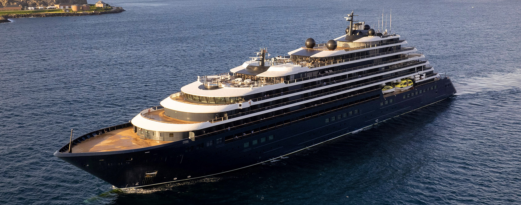 The Ritz-Carlton Yacht Collection Main Image