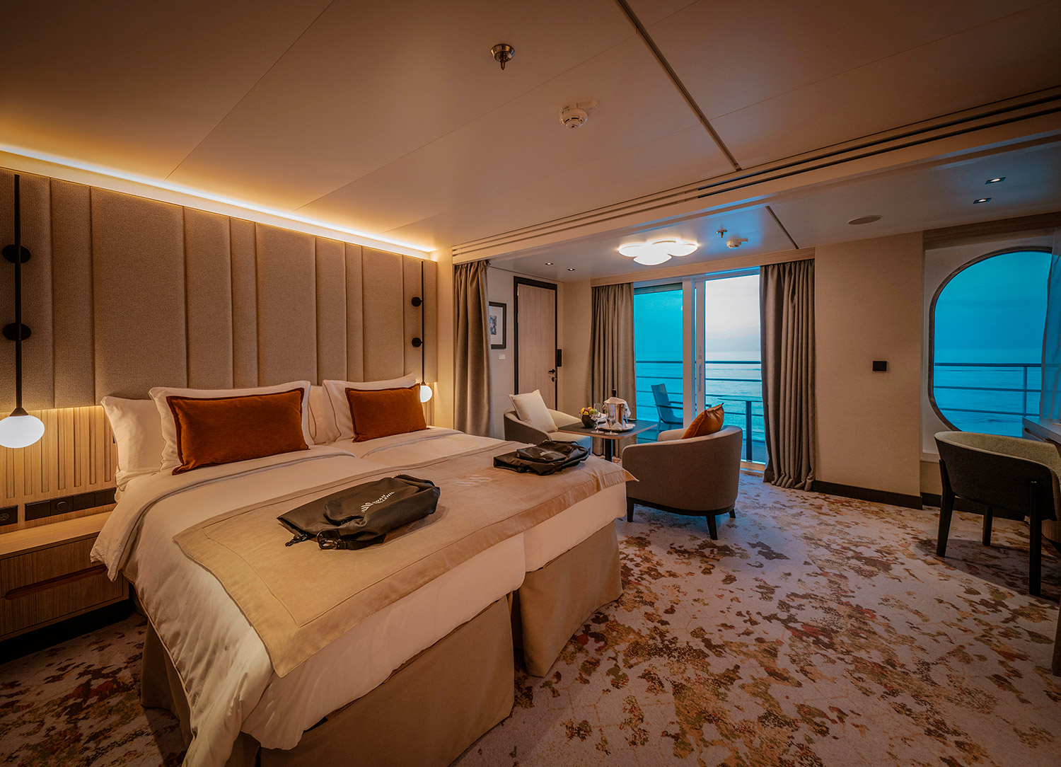Junior Suite - Bedroom