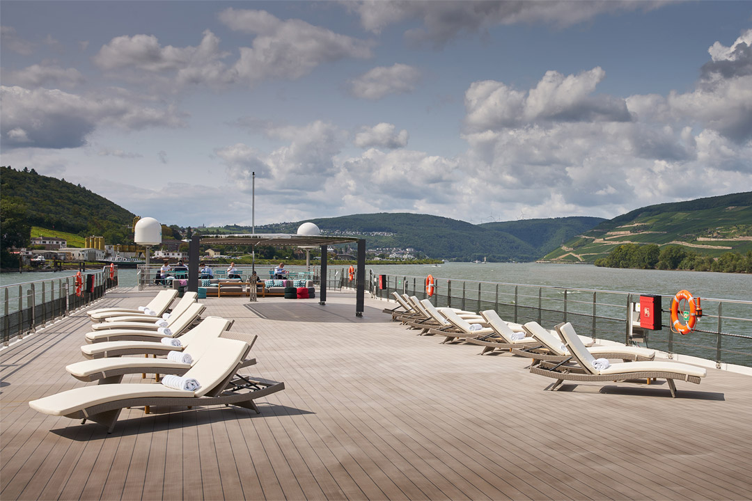  The top deck is a great place to relax, work on your tan and view some incredible passing scenery!  