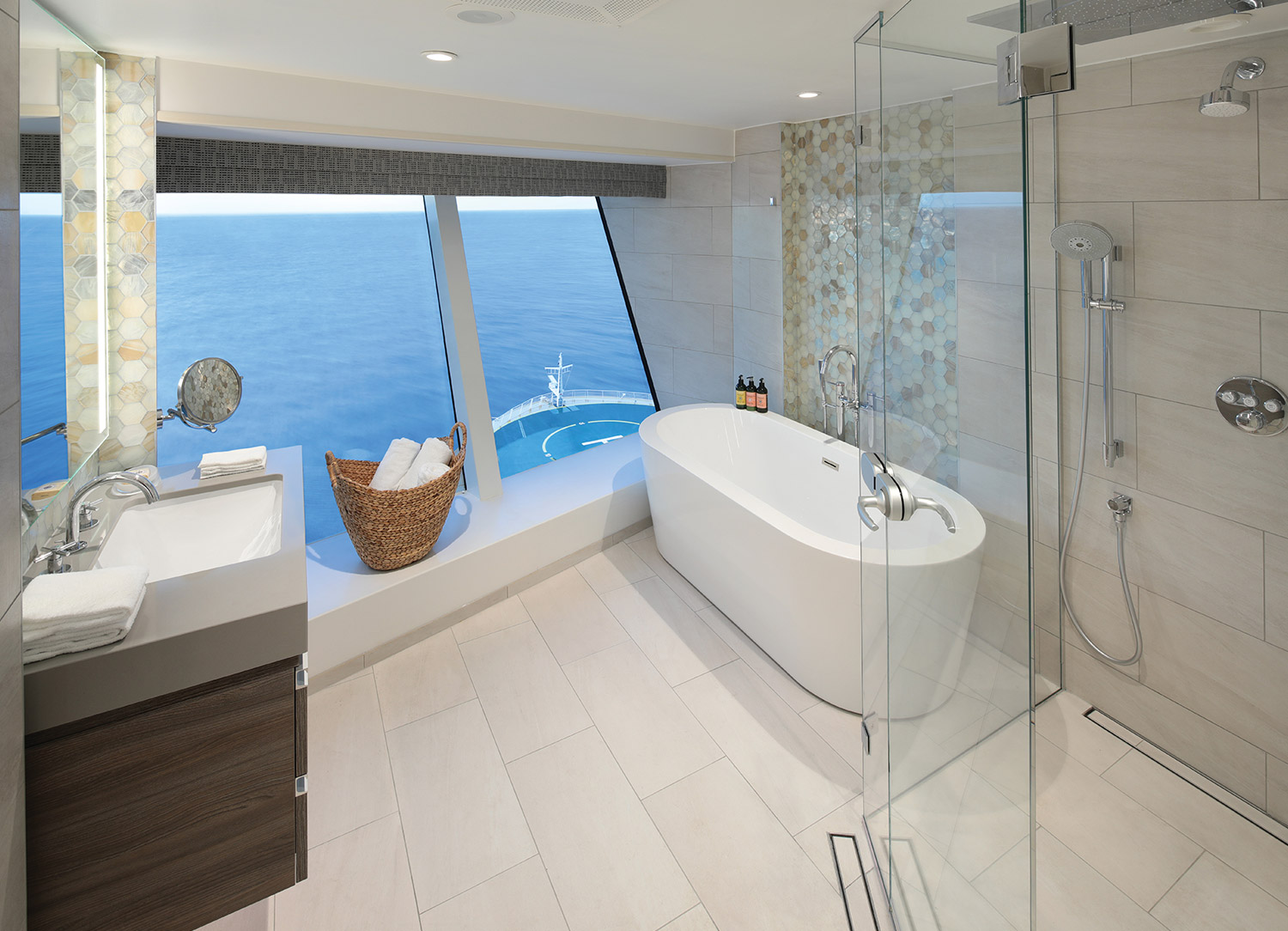 Ultimate Panoramic Suite - Bathroom