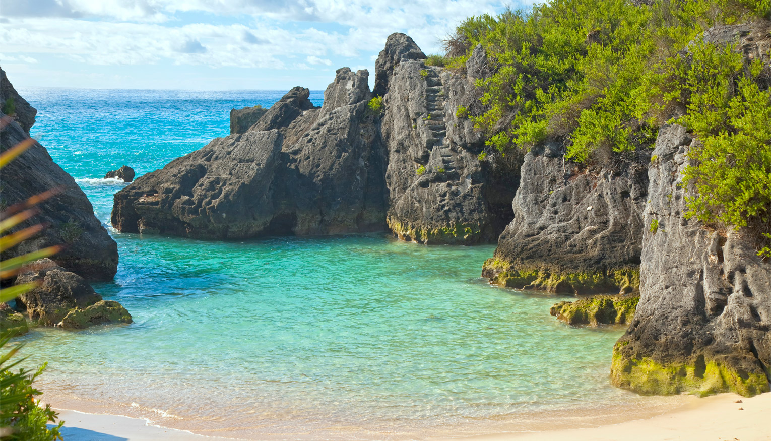 Bermuda Vacations Slides