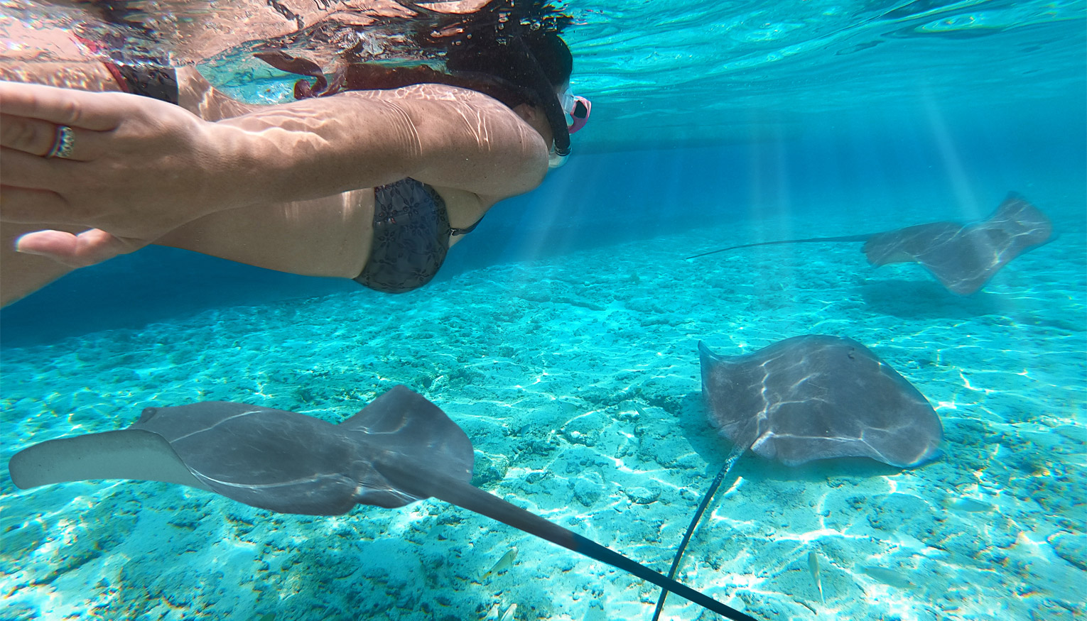 Tahiti & French Polynesia Vacations Slides